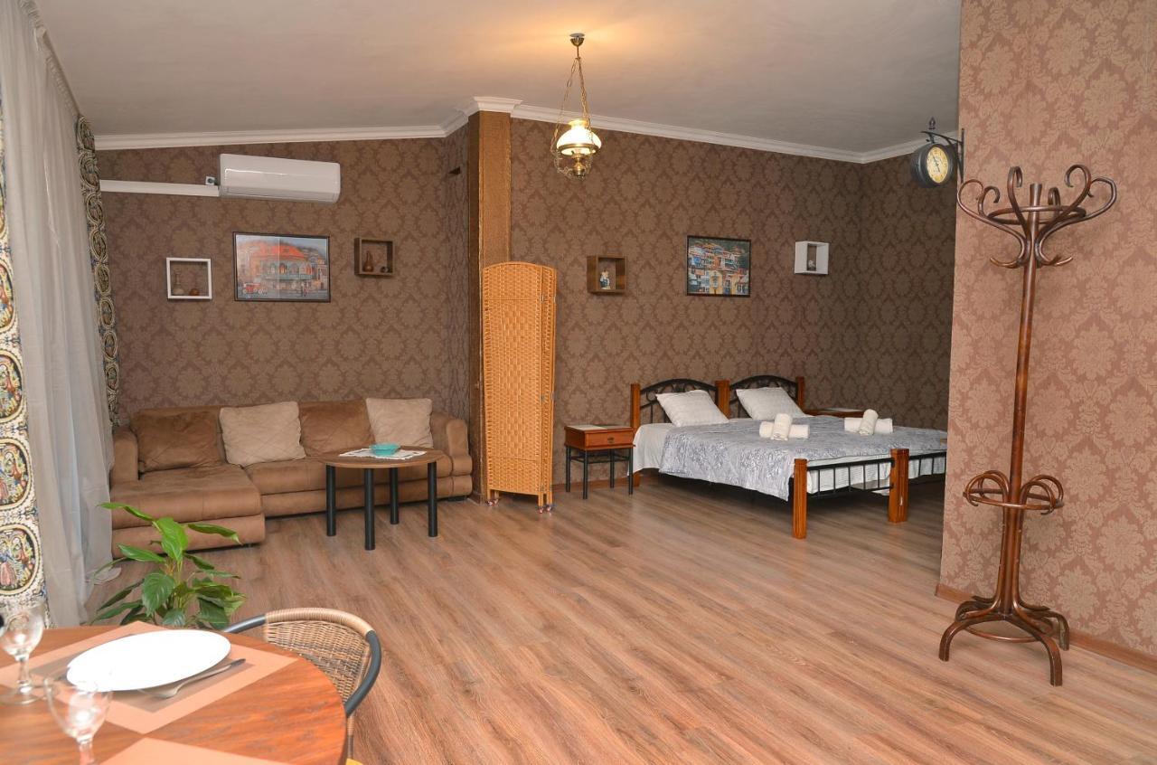 Natia'S Apartment On Dadiani St. Τυφλίδα Εξωτερικό φωτογραφία