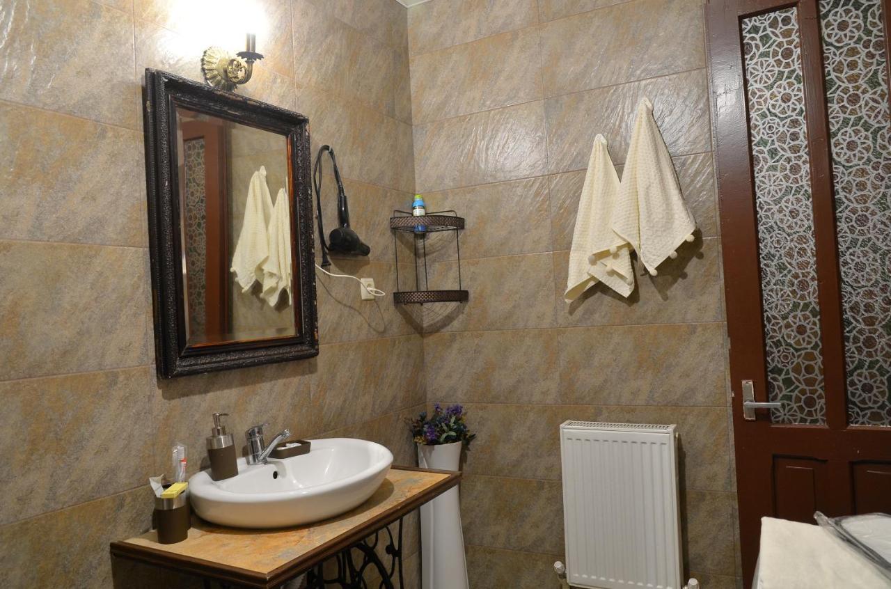 Natia'S Apartment On Dadiani St. Τυφλίδα Εξωτερικό φωτογραφία