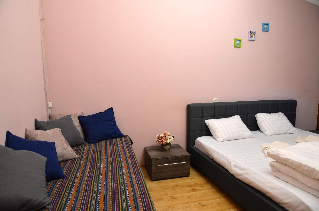 Natia'S Apartment On Dadiani St. Τυφλίδα Εξωτερικό φωτογραφία